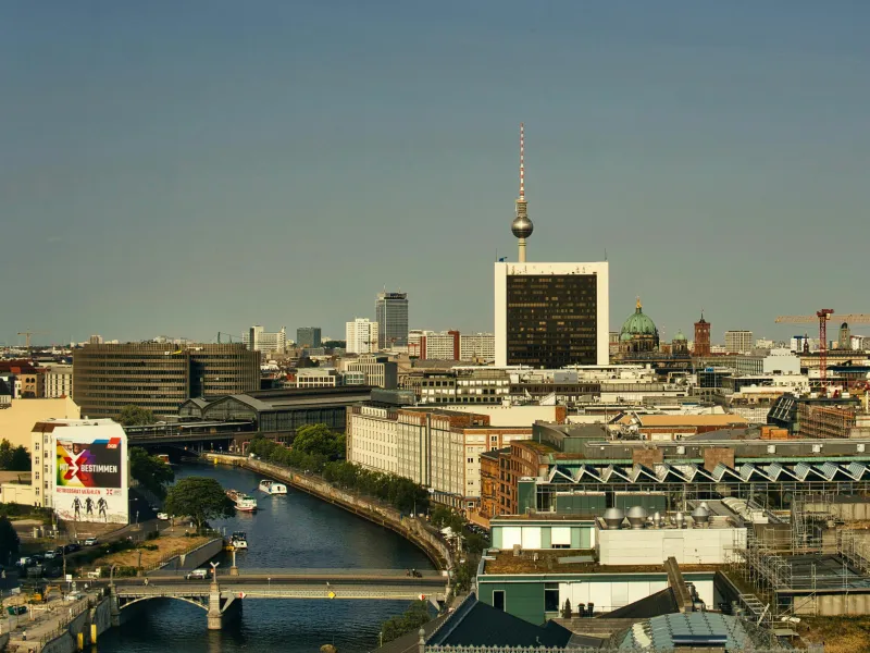 Berlin entdecken mit einer High Class Escort Dame - Die schönsten Locations für einen perfekten Abend
